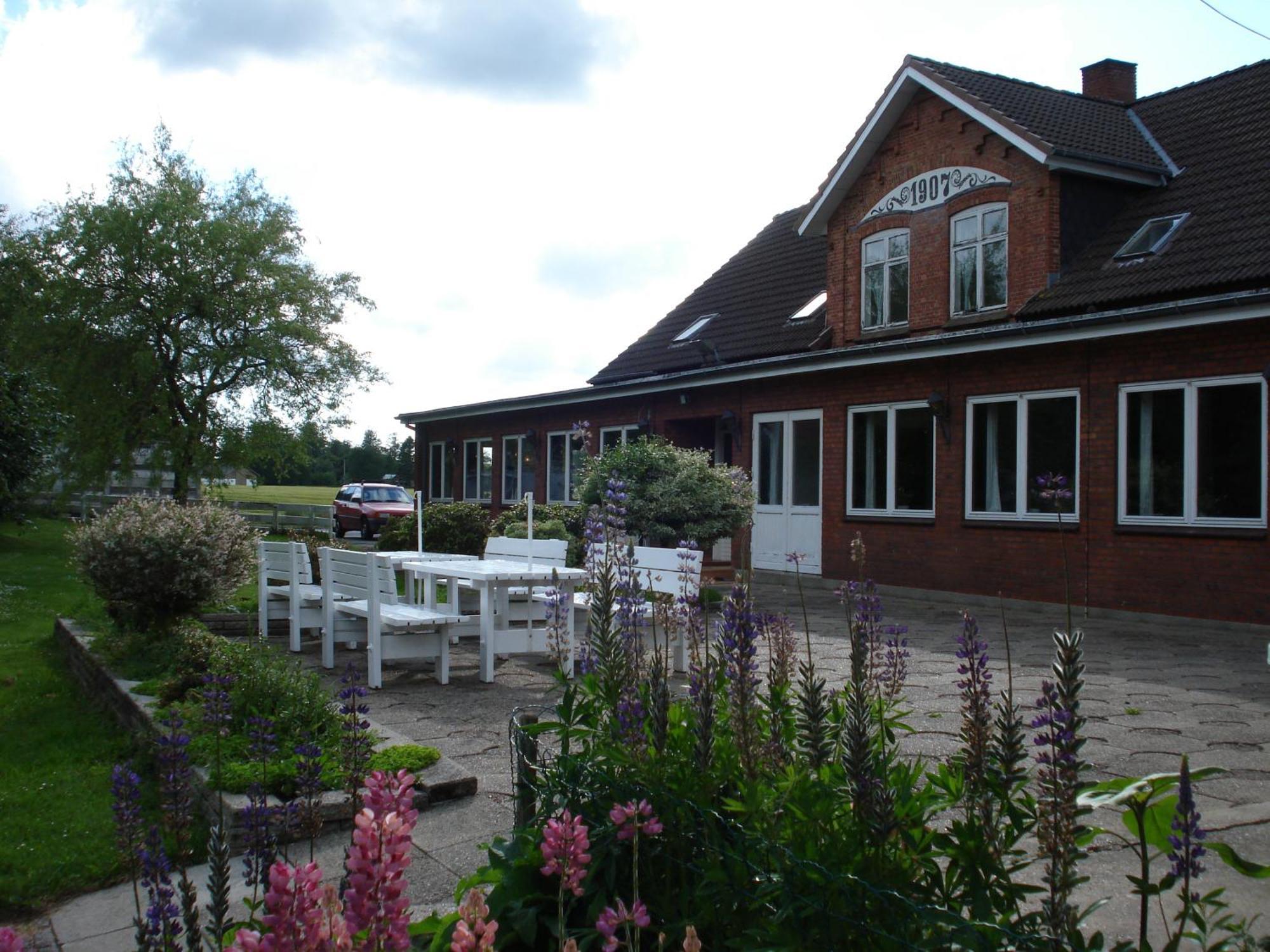 Mikkelborg Kro Rødding Esterno foto